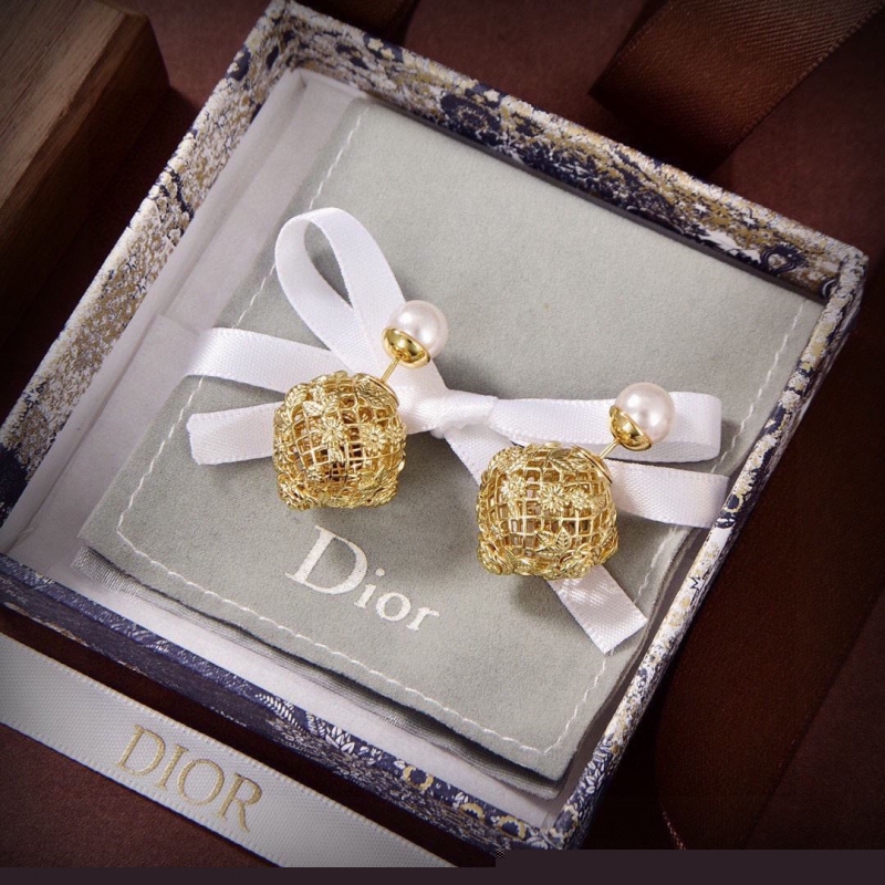 ch**an D*or earrings